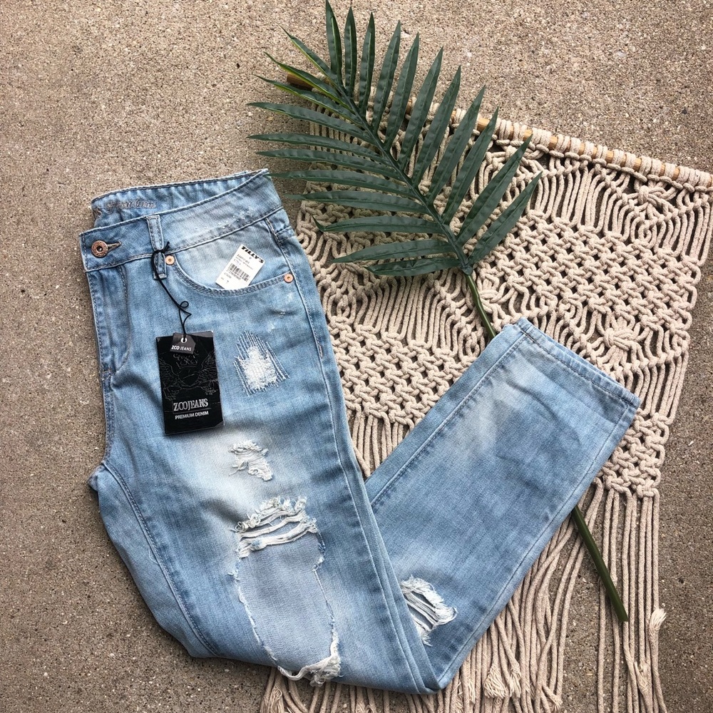 New Tilly’s ZCO Distressed Jeans Juniors Size 7